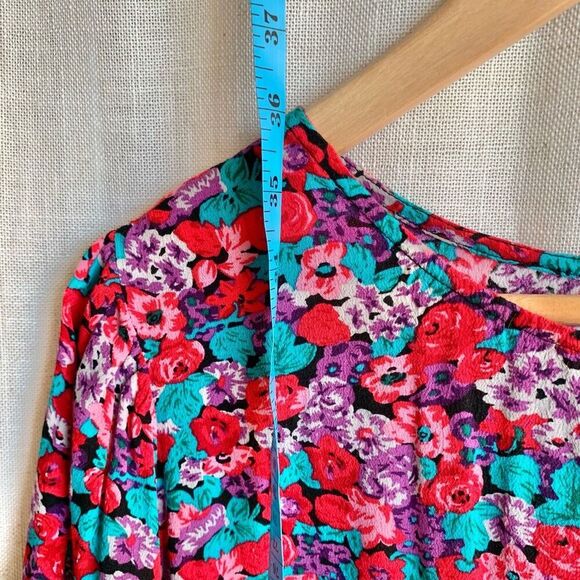 RIXO Womens Bold Floral Dress 16W 18W Short Sleeve Ruffle Hem Mini Boho Party - Picture 16 of 16